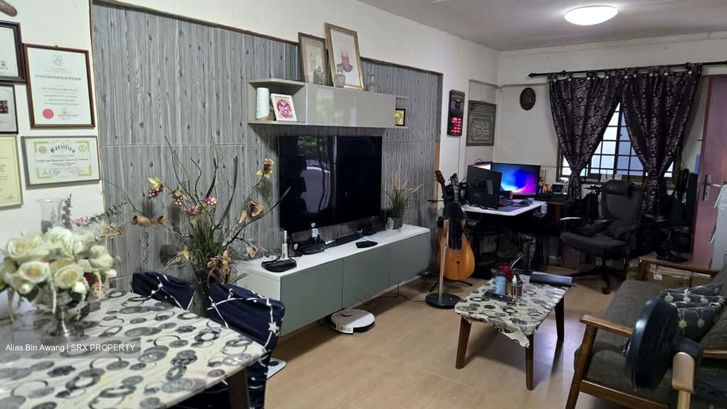 Blk 107 Yishun Ring Road (Yishun), HDB 3 Rooms #574188341